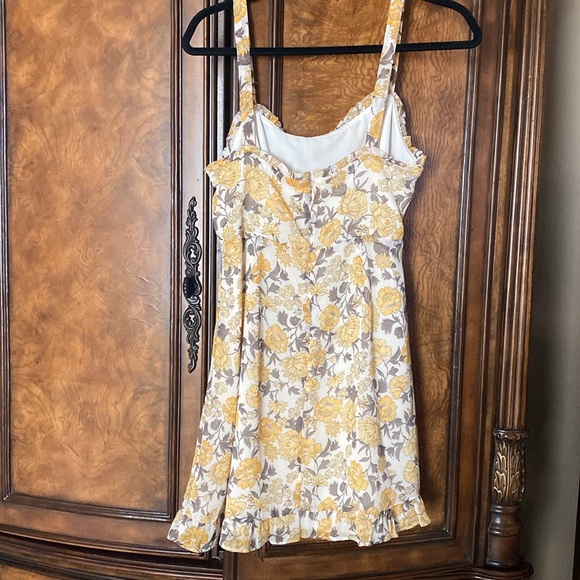 Altar’d State sundress - Picture 2 of 3